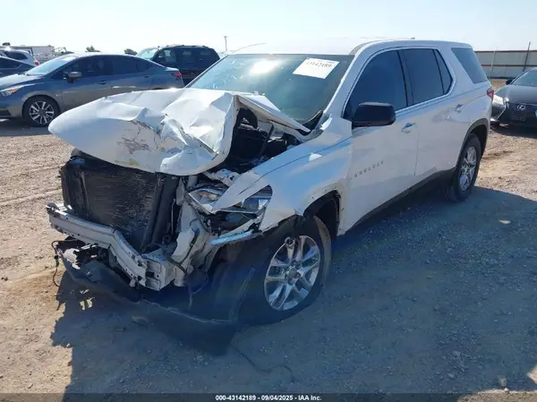1GNERFKW5KJ121725 2019 CHEVROLET TRAVERSE - Image 2