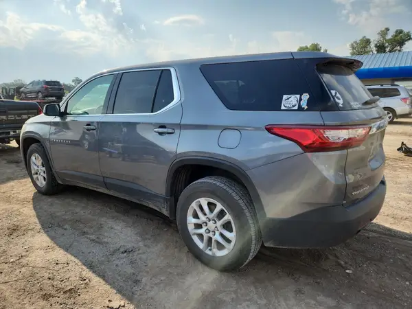 1GNERFKW5KJ139724 2019 CHEVROLET TRAVERSE - Image 2