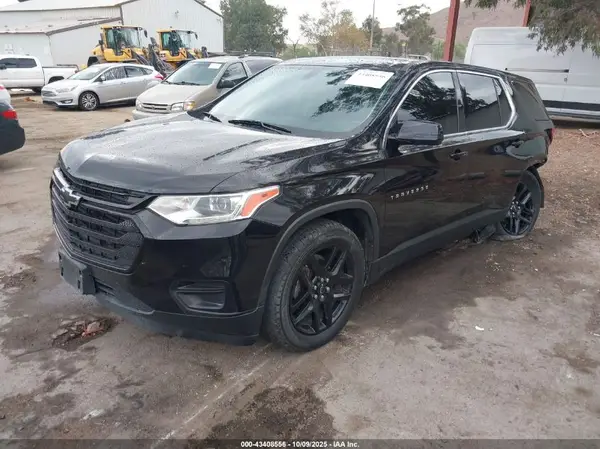 1GNERFKW5KJ179351 2019 CHEVROLET TRAVERSE - Image 2