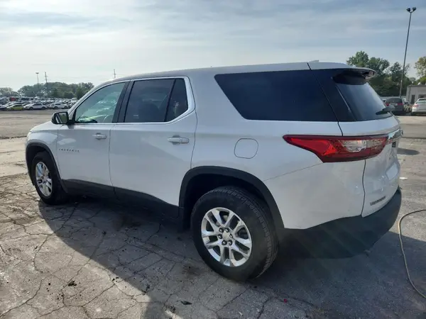 1GNERFKW5KJ192567 2019 CHEVROLET TRAVERSE - Image 2