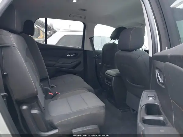 1GNERFKW5KJ197686 2019 CHEVROLET TRAVERSE - Image 8