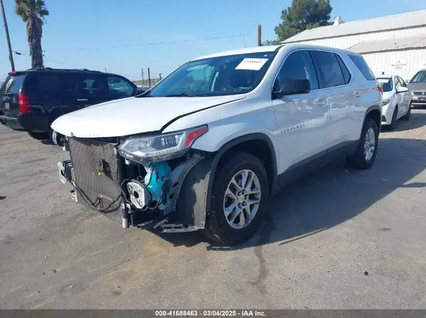 1GNERFKW5KJ201638 2019 CHEVROLET TRAVERSE - Image 2