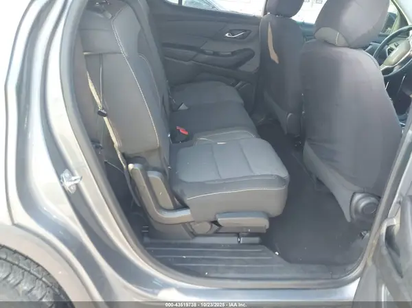 1GNERFKW5KJ211845 2019 CHEVROLET TRAVERSE - Image 8