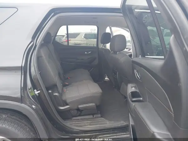1GNERFKW5KJ239774 2019 CHEVROLET TRAVERSE - Image 8
