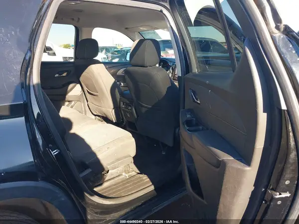 1GNERFKW5KJ267395 2019 CHEVROLET TRAVERSE - Image 8