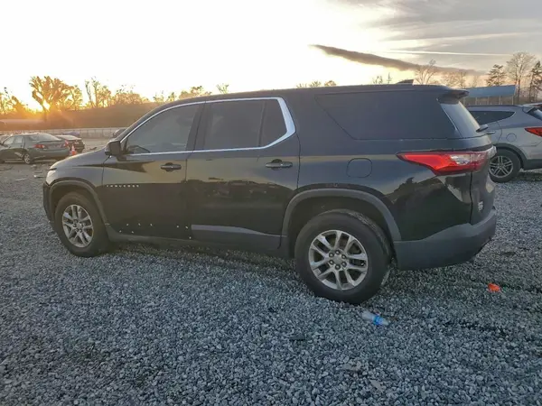 1GNERFKW5KJ280910 2019 CHEVROLET TRAVERSE - Image 2
