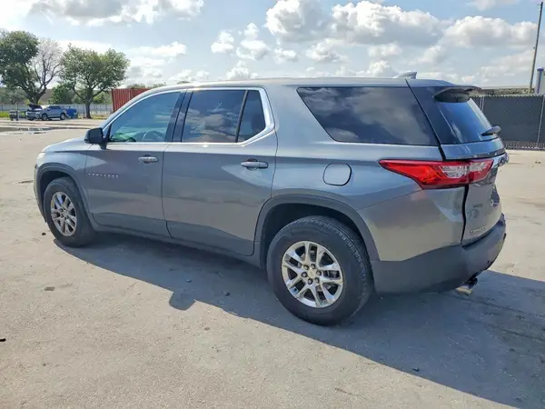 1GNERFKW5KJ312061 2019 CHEVROLET TRAVERSE - Image 2