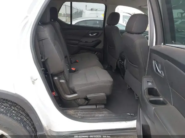 1GNERFKW5KJ313744 2019 CHEVROLET TRAVERSE - Image 8