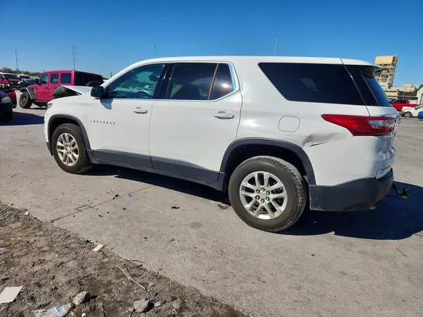 1GNERFKW5KJ320175 2019 CHEVROLET TRAVERSE - Image 2