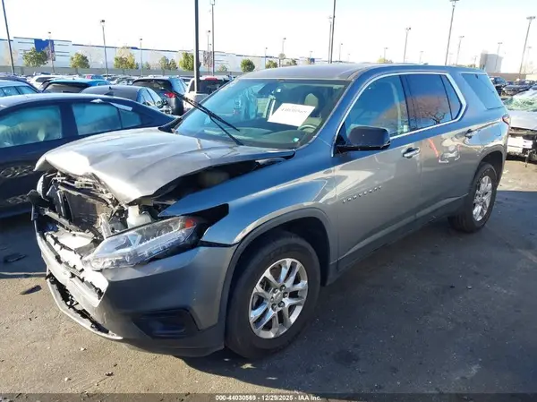 1GNERFKW5LJ276728 2020 CHEVROLET TRAVERSE - Image 2