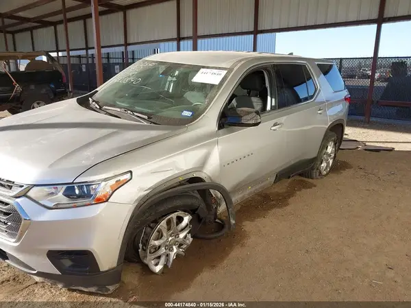 1GNERFKW5LJ294260 2020 CHEVROLET TRAVERSE - Image 2