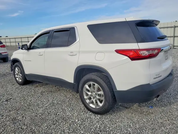 1GNERFKW5LJ313664 2020 CHEVROLET TRAVERSE - Image 2
