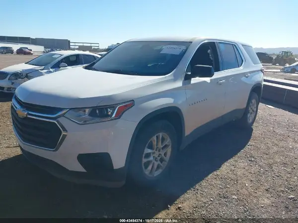 1GNERFKW5MJ114079 2021 CHEVROLET TRAVERSE - Image 2