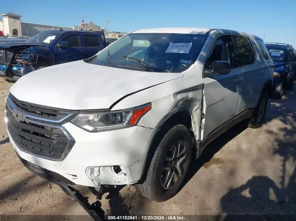1GNERFKW5MJ190403 2021 CHEVROLET TRAVERSE - Image 2