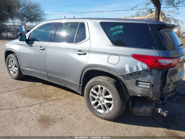 1GNERFKW5MJ201206 2021 CHEVROLET TRAVERSE - Image 2