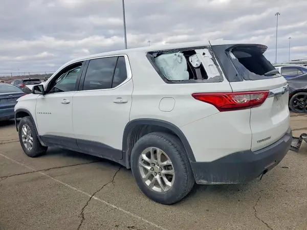 1GNERFKW5MJ219737 2021 CHEVROLET TRAVERSE - Image 2