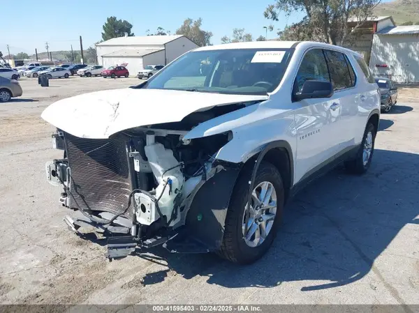 1GNERFKW5MJ261535 2021 CHEVROLET TRAVERSE - Image 2
