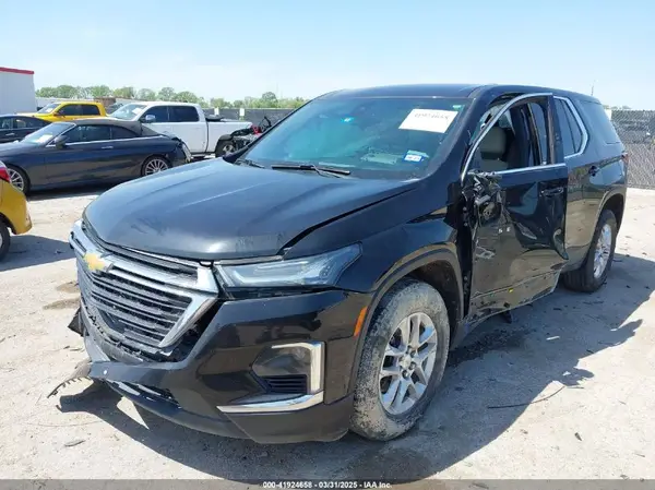 1GNERFKW5NJ187387 2022 CHEVROLET TRAVERSE - Image 2