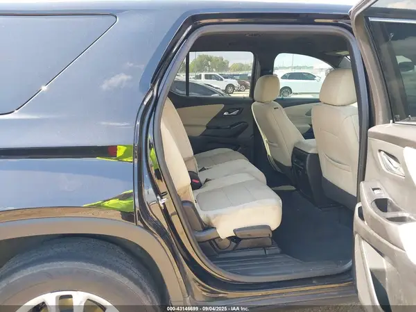 1GNERFKW5PJ104401 2023 CHEVROLET TRAVERSE - Image 8