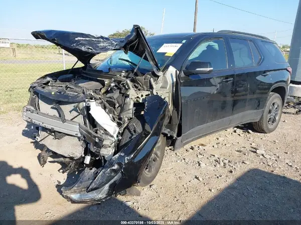 1GNERFKW5PJ321043 2023 CHEVROLET TRAVERSE - Image 2
