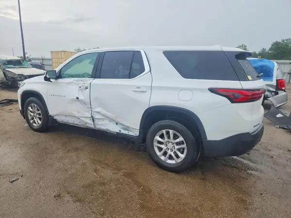 1GNERFKW5PJ333306 2023 CHEVROLET TRAVERSE - Image 2