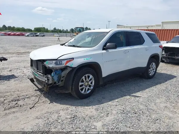 1GNERFKW6JJ106701 2018 CHEVROLET TRAVERSE - Image 2