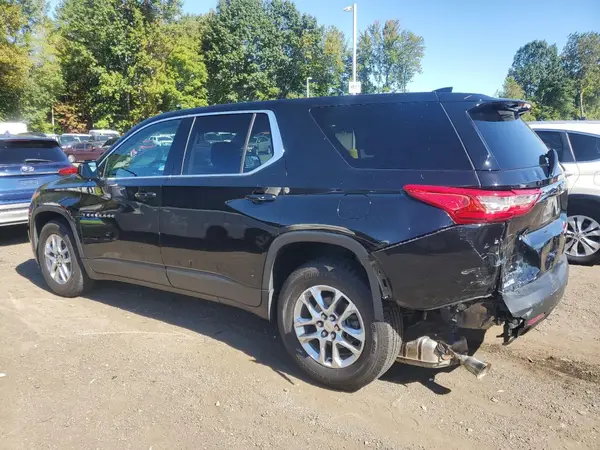 1GNERFKW6JJ118833 2018 CHEVROLET TRAVERSE - Image 2