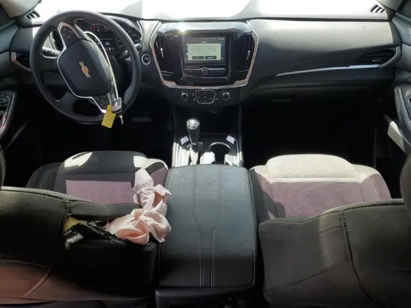 1GNERFKW6JJ125460 2018 CHEVROLET TRAVERSE - Image 8