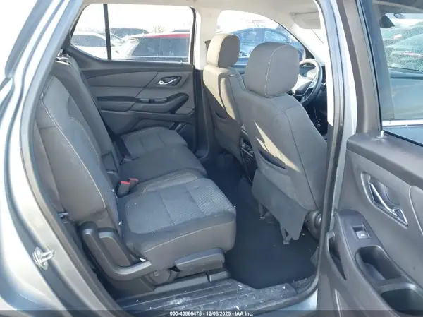 1GNERFKW6JJ170768 2018 CHEVROLET TRAVERSE - Image 8