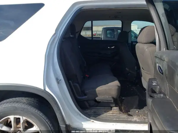 1GNERFKW6JJ176795 2018 CHEVROLET TRAVERSE - Image 8
