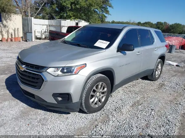 1GNERFKW6JJ196741 2018 CHEVROLET TRAVERSE - Image 2