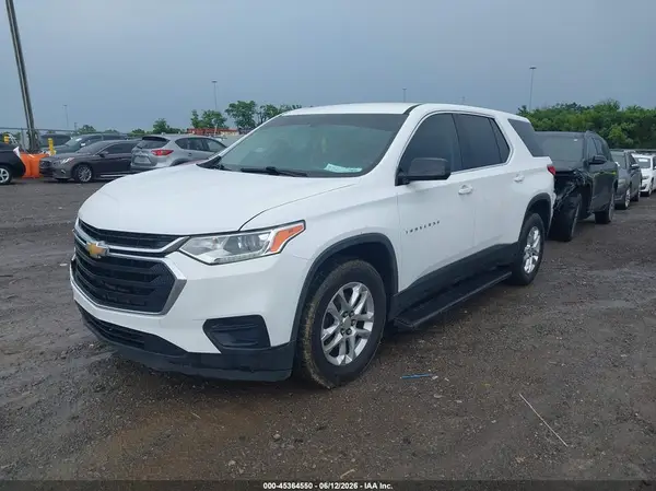 1GNERFKW6JJ204398 2018 CHEVROLET TRAVERSE - Image 2