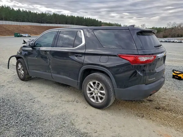 1GNERFKW6JJ204899 2018 CHEVROLET TRAVERSE - Image 2