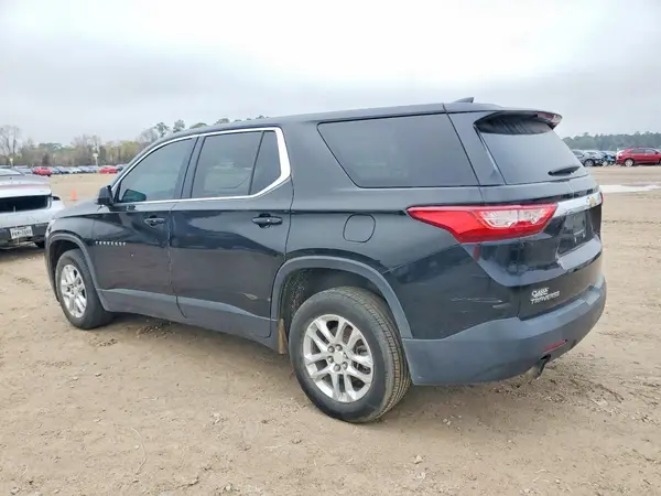 1GNERFKW6JJ217233 2018 CHEVROLET TRAVERSE - Image 2