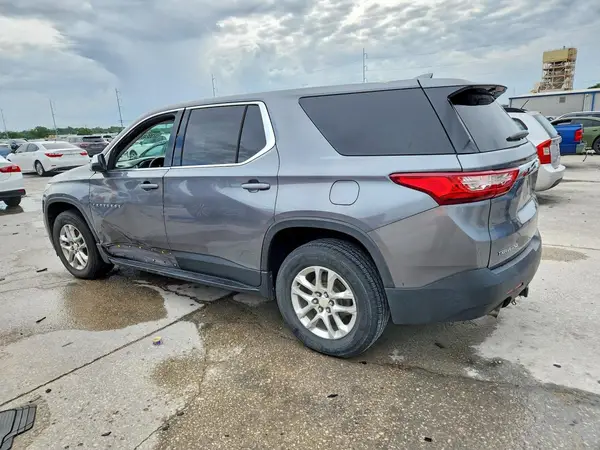 1GNERFKW6JJ225770 2018 CHEVROLET TRAVERSE - Image 2