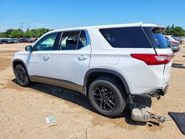 1GNERFKW6JJ228135 2018 CHEVROLET TRAVERSE - Image 2