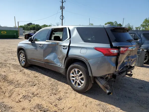 1GNERFKW6JJ230189 2018 CHEVROLET TRAVERSE - Image 2