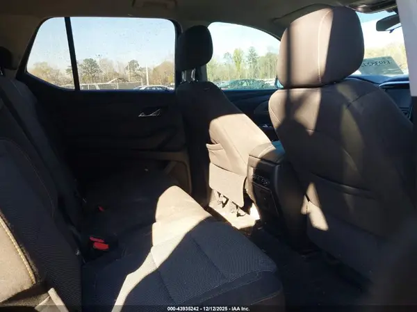 1GNERFKW6JJ252144 2018 CHEVROLET TRAVERSE - Image 8