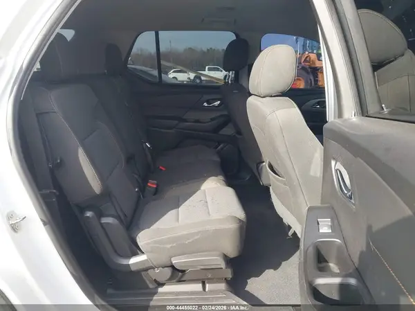 1GNERFKW6JJ252838 2018 CHEVROLET TRAVERSE - Image 8