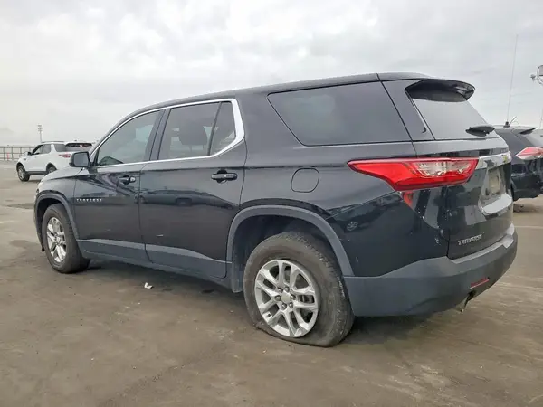 1GNERFKW6JJ253164 2018 CHEVROLET TRAVERSE - Image 2