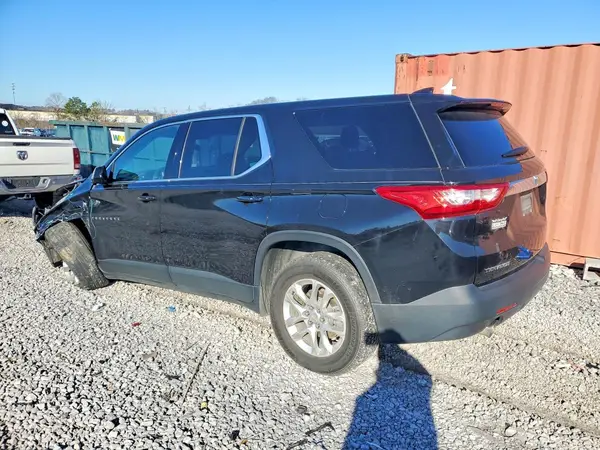 1GNERFKW6JJ257327 2018 CHEVROLET TRAVERSE - Image 2