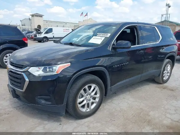 1GNERFKW6JJ267131 2018 CHEVROLET TRAVERSE - Image 2