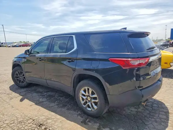 1GNERFKW6JJ282583 2018 CHEVROLET TRAVERSE - Image 2