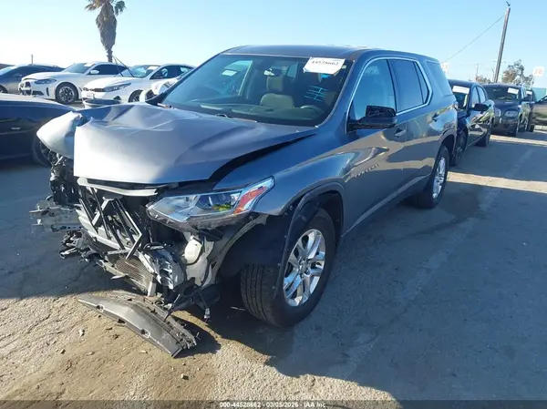 1GNERFKW6KJ124567 2019 CHEVROLET TRAVERSE - Image 2