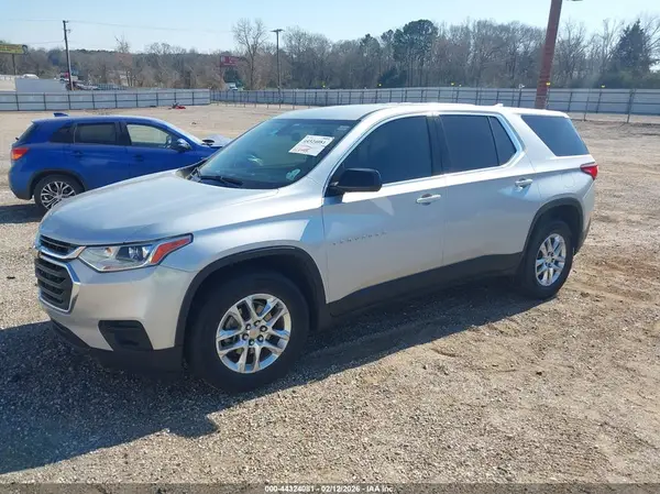 1GNERFKW6KJ238682 2019 CHEVROLET TRAVERSE - Image 2