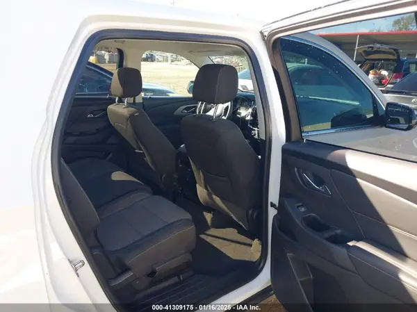 1GNERFKW6KJ269768 2019 CHEVROLET TRAVERSE - Image 8