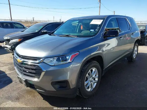 1GNERFKW6LJ152659 2020 CHEVROLET TRAVERSE - Image 2