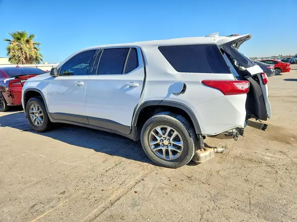 1GNERFKW6LJ234469 2020 CHEVROLET TRAVERSE - Image 2