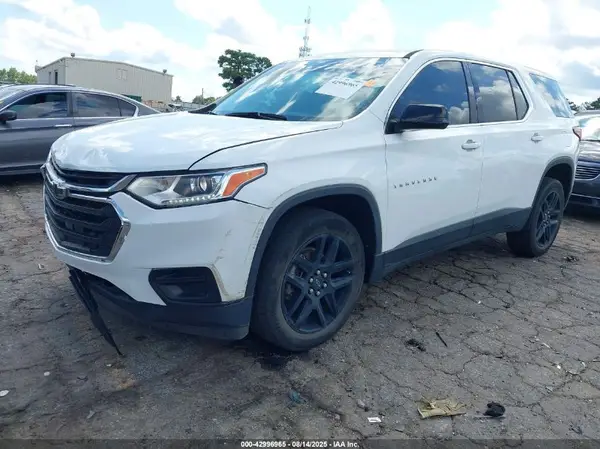 1GNERFKW6LJ311082 2020 CHEVROLET TRAVERSE - Image 2