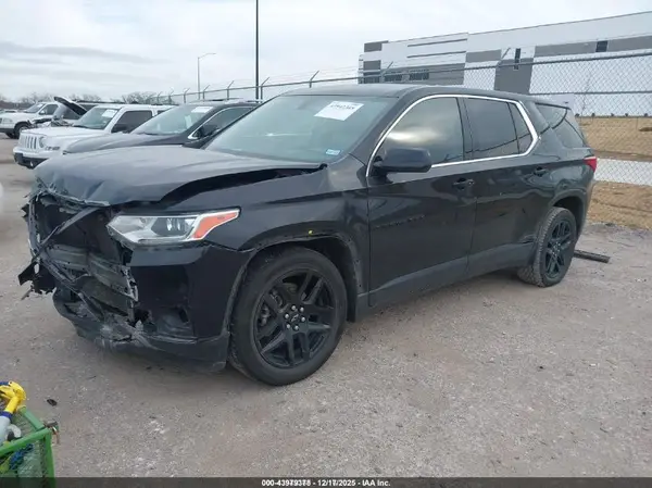 1GNERFKW6LJ314158 2020 CHEVROLET TRAVERSE - Image 2
